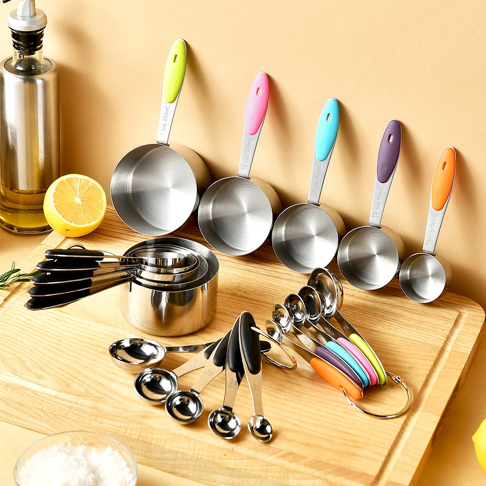 Juego de tazas y cucharas medi - Kitchen Gadgets You Need reseña y precio